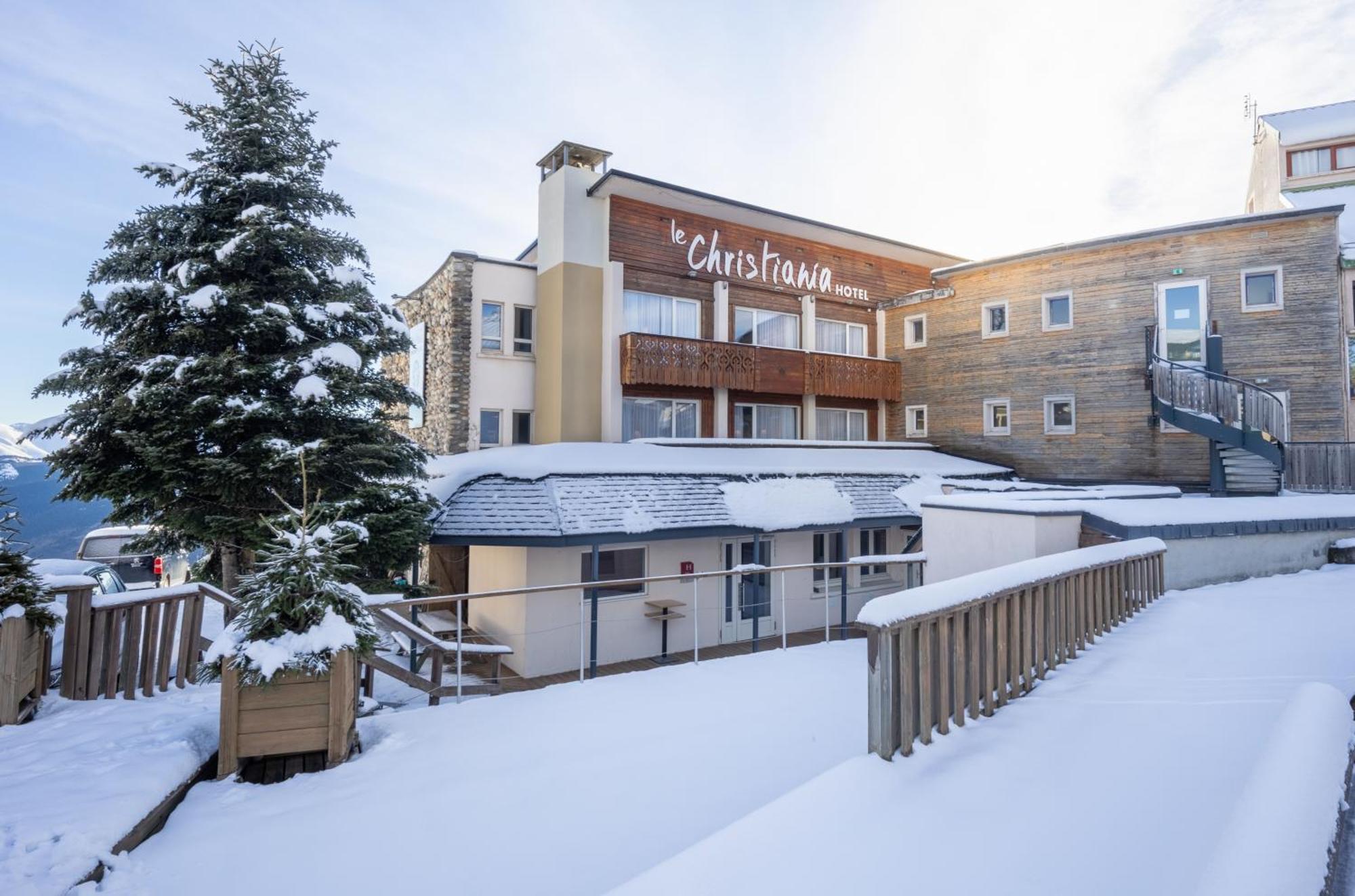 Le Christiania Hotel Saint-Lary-Soulan Ngoại thất bức ảnh